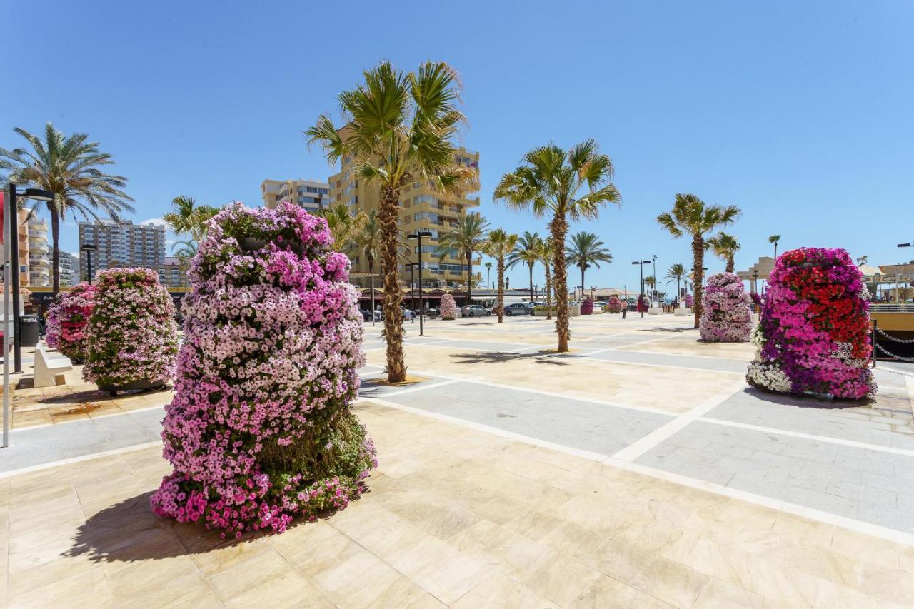 Hostal Costabella Powered By Faro Homes Fuengirola Ngoại thất bức ảnh